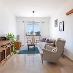 Welcome! Perfect Location-city Center Апартаменти *