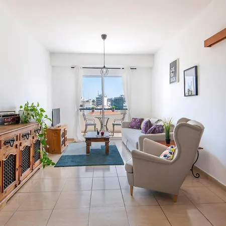 Welcome! Perfect Location-city Center Lejlighed *