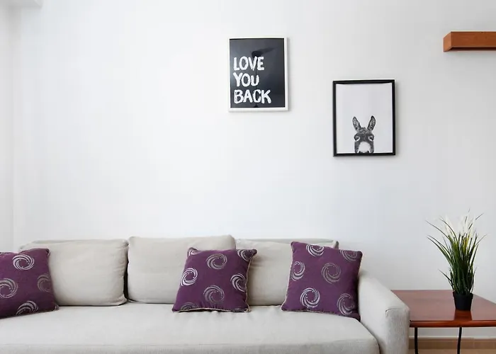 Welcome! Perfect Location-city Center Larnaka